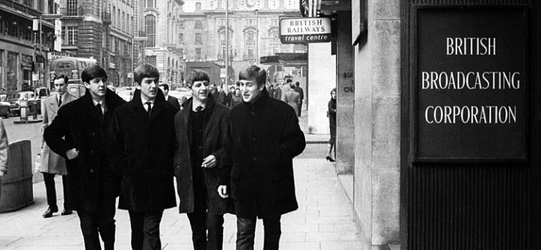 1963 (May 24) - Beatles Record 'Pop Go The Beatles'