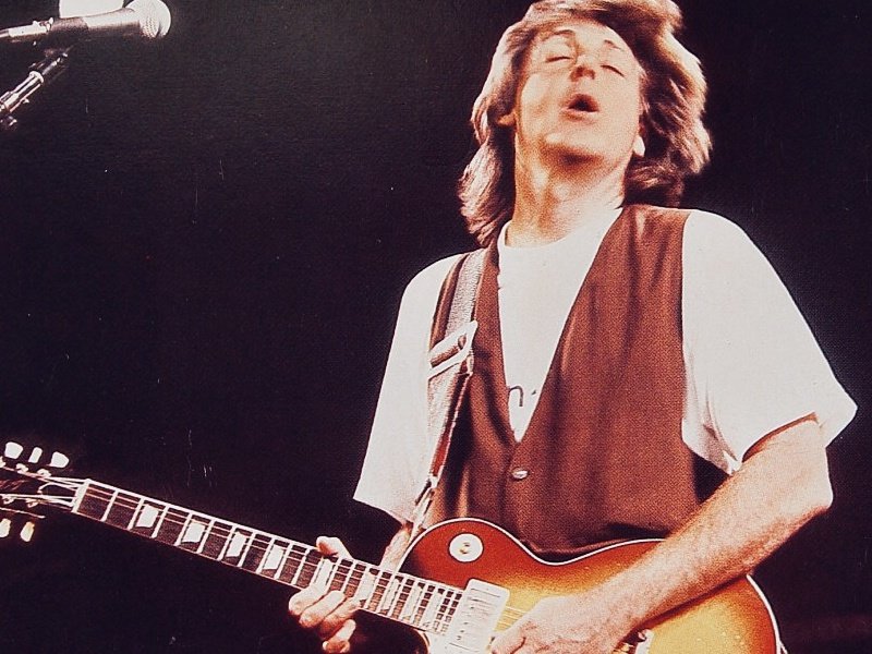 1989 (Sep 26) - Paul McCartney Begins World Tour