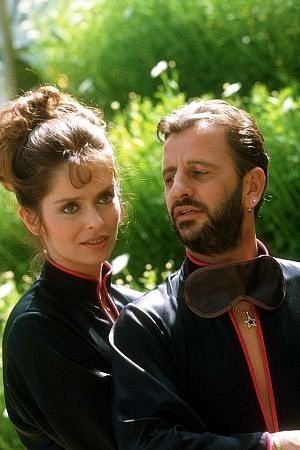 1983 (Nov 6) - Ringo Acts on TV